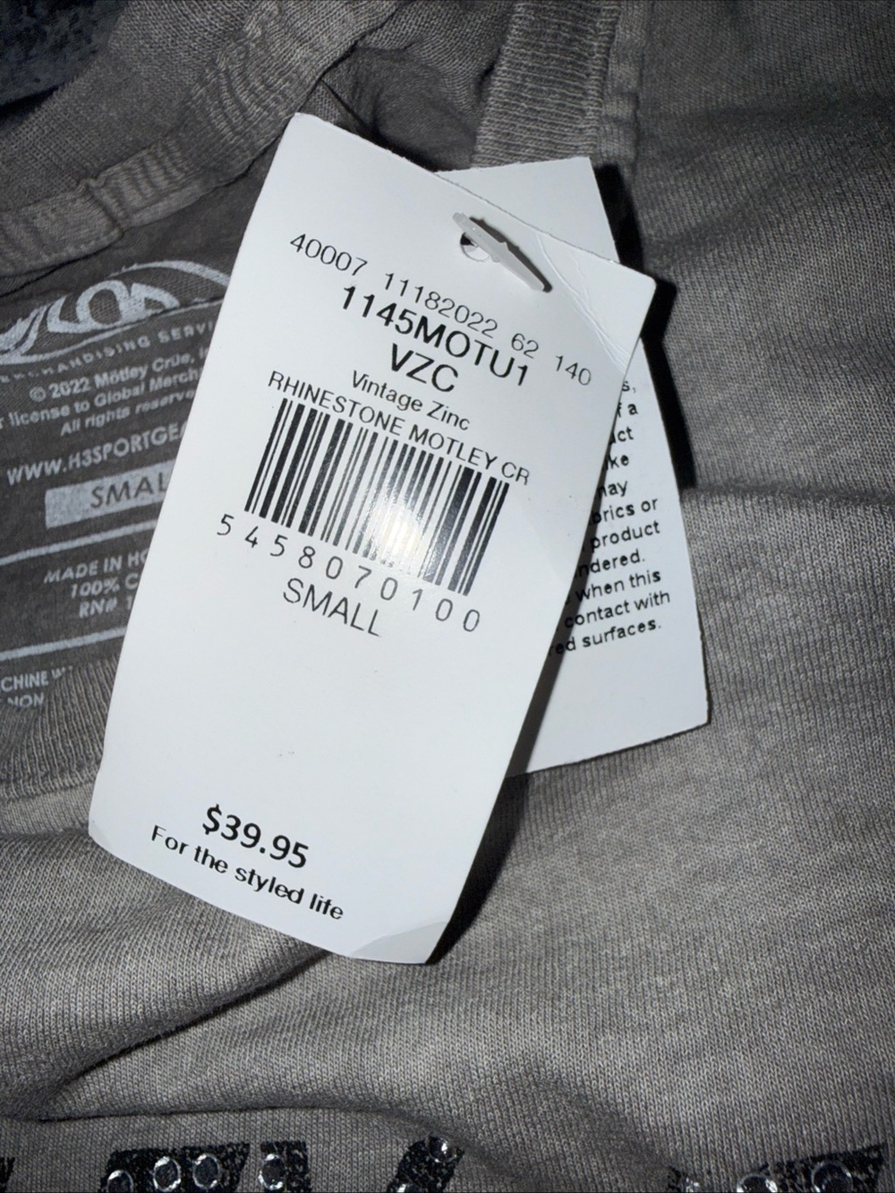 Women’s NWT Size Small Motley Crew Rhinestone T-shirt Stone Washed Gray New - Picture 5 of 7